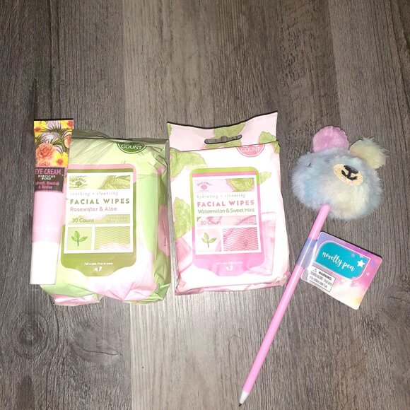 KIDS/ TEEN HAND MADE CUTE GIFT BASKET! :) - Picture 4 of 11